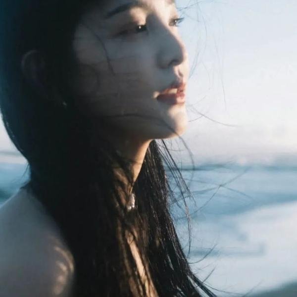 白室 剧照